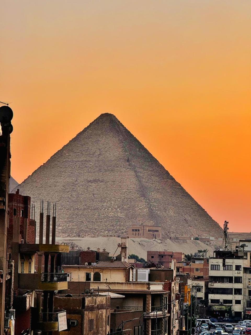 Khufu Pyramids Inn Nazlet el-Sîsi Eksteriør bilde