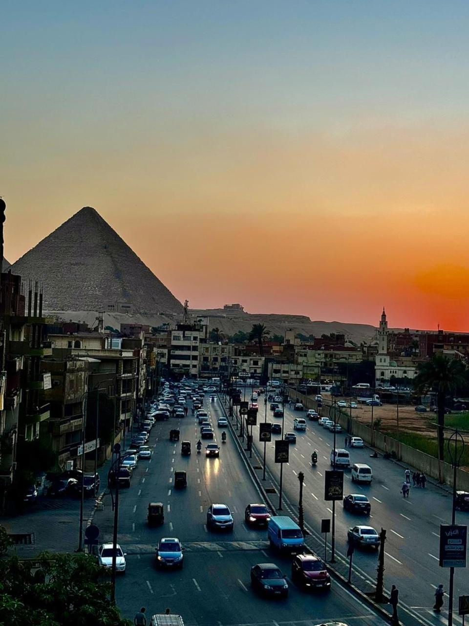 Khufu Pyramids Inn Nazlet el-Sîsi Eksteriør bilde
